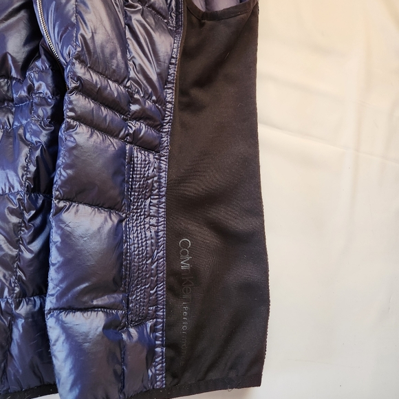 Womens Calvin Klein Performance Premium Down Puffer Vest Small Blue/Purple - Picture 15 of 15